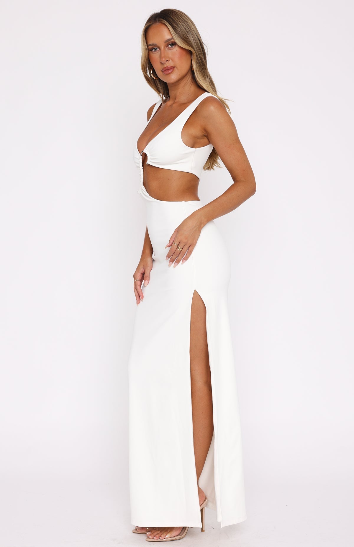 Off White Elegant Flow Maxi Dress