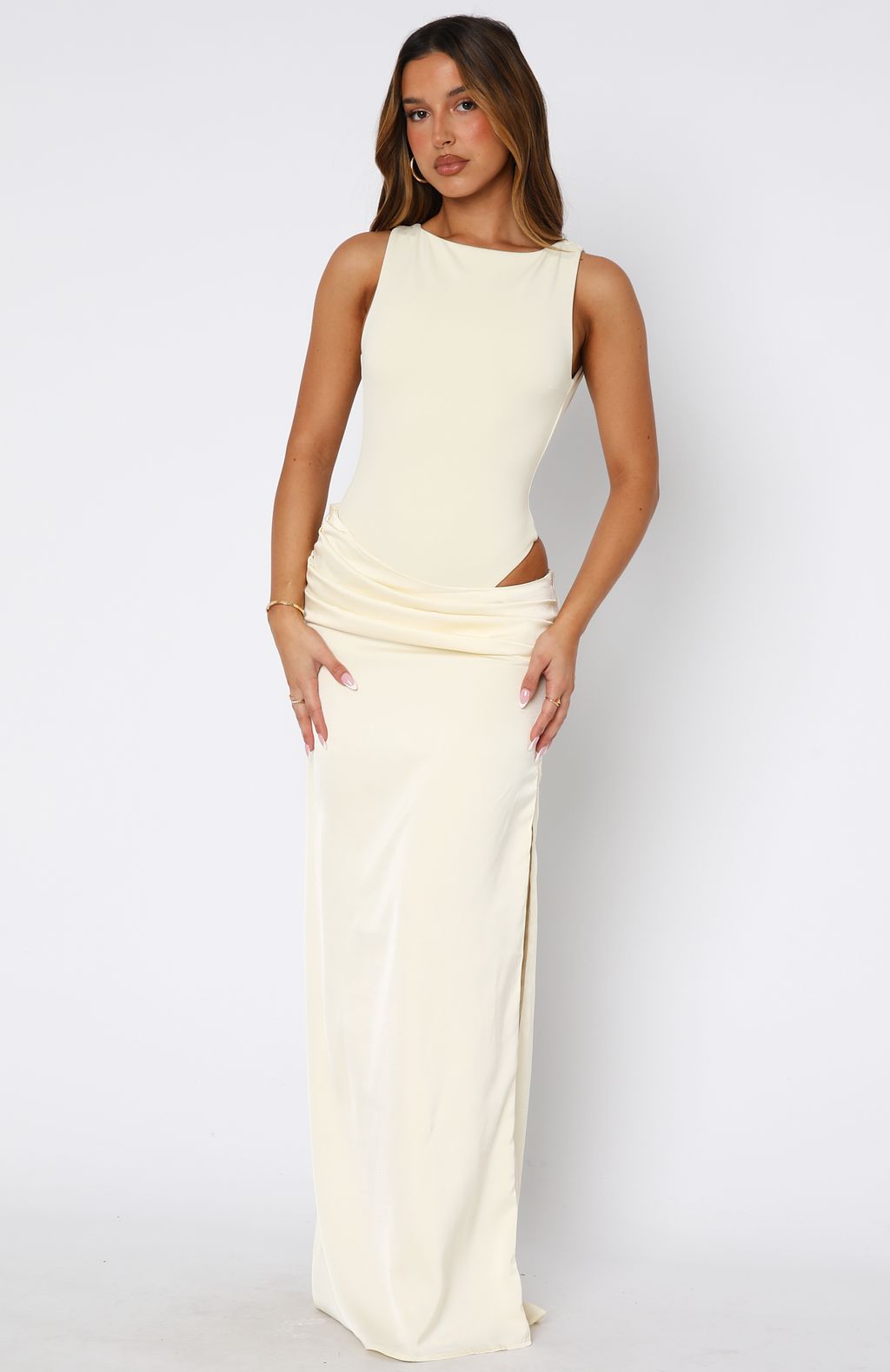 Lemon Moonlight Muse Chic Maxi Dress
