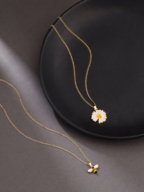 Flower Bee Gold Pendant Necklace