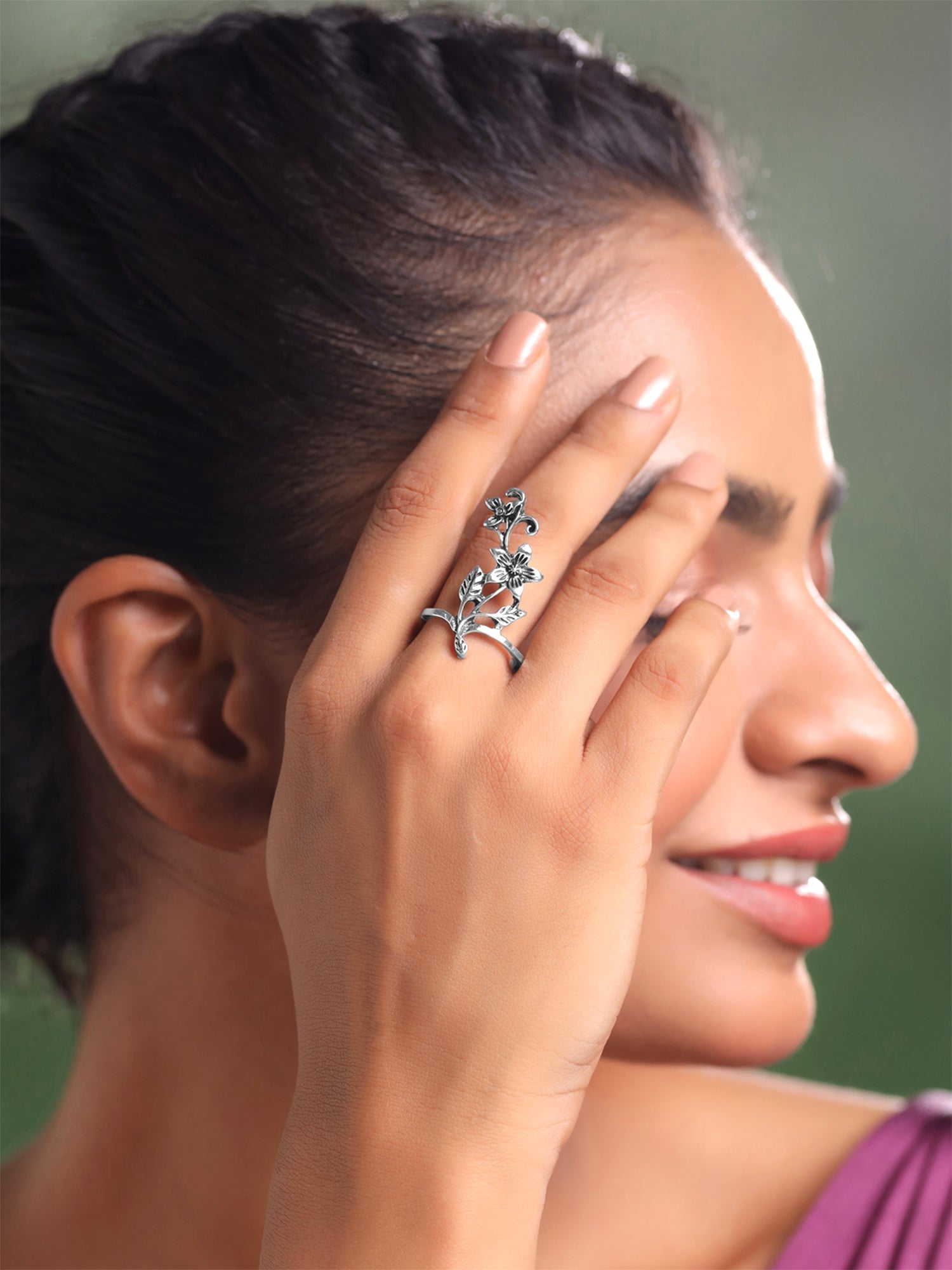 Oxidised Silver Four Piece Leaf Floral Ring