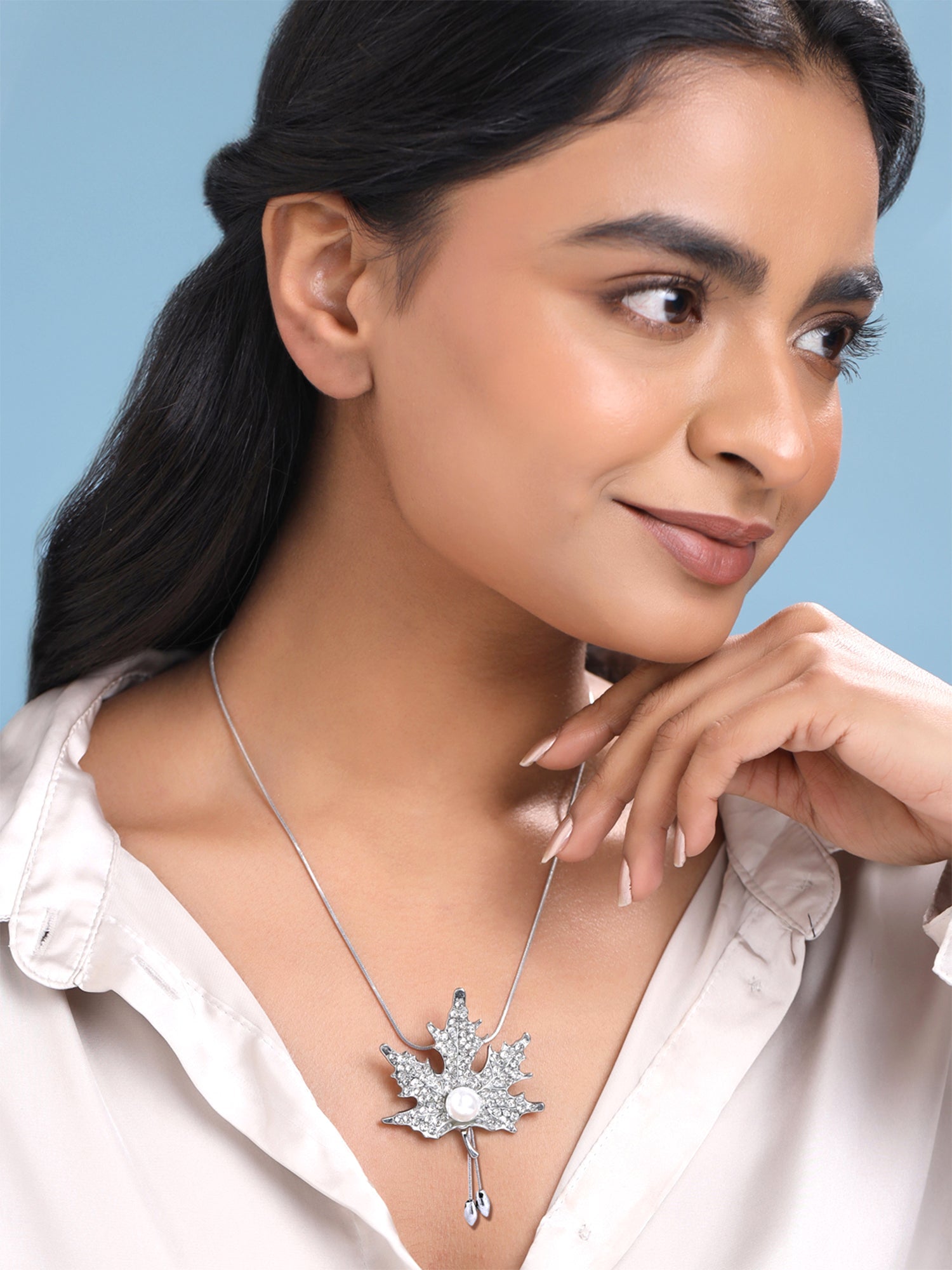 Silver Maple Leaf Pendant Necklace