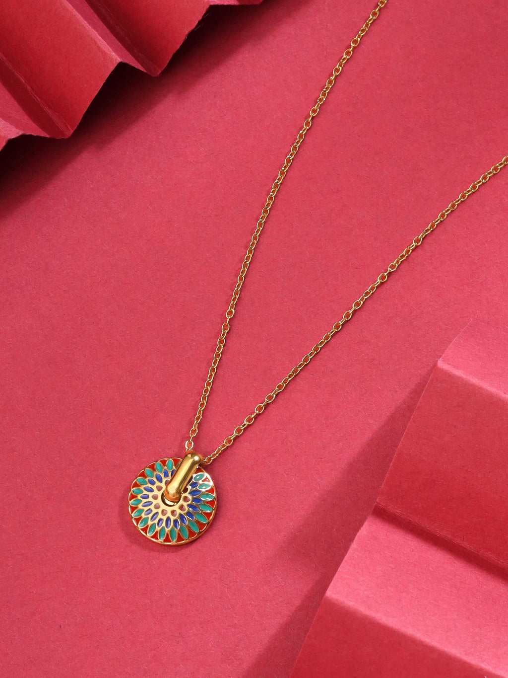 Simple Golden Chain Necklace