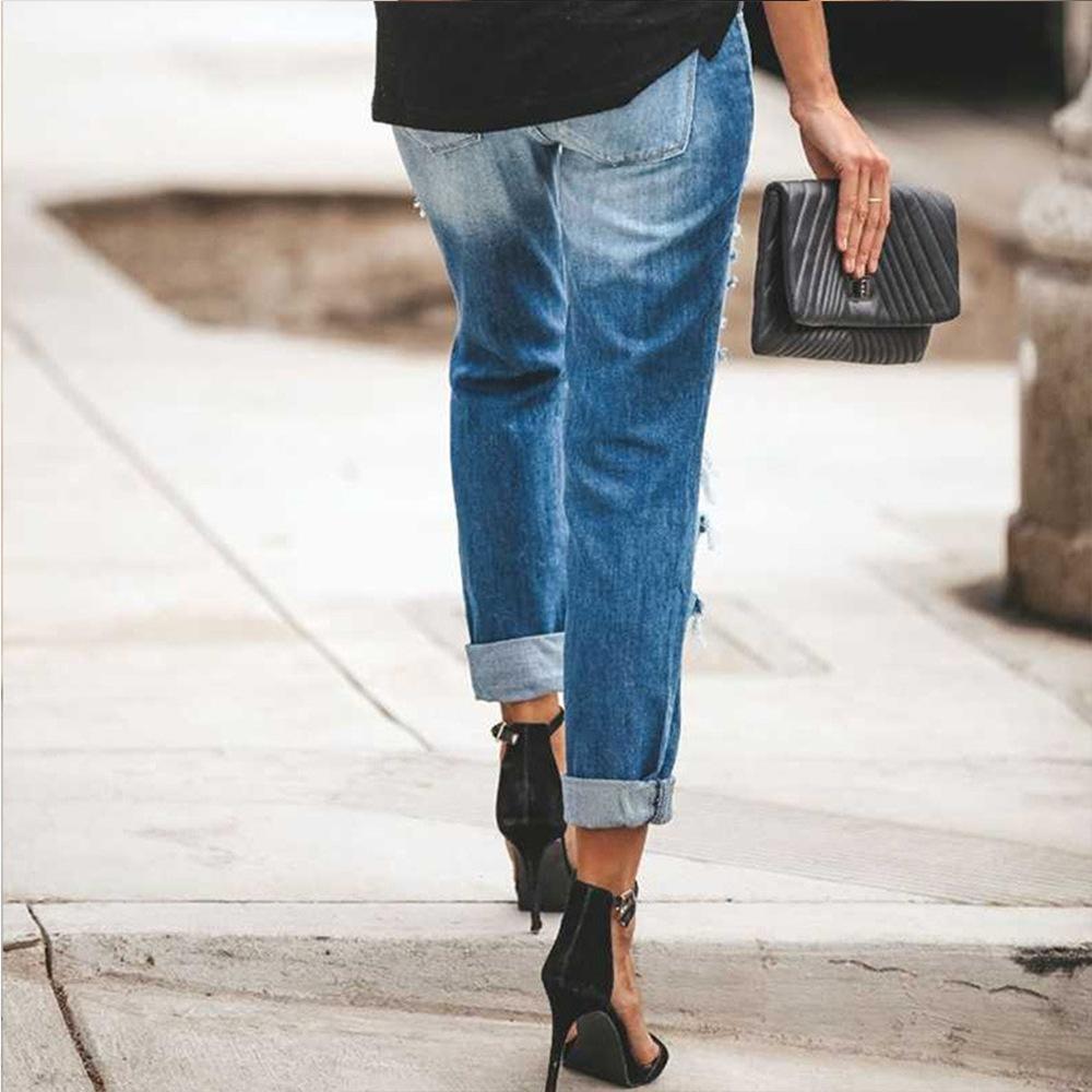 Mid Rise Stylish Straight Ripped Jean