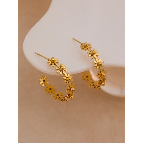 Daisy Hoop Gold Earring