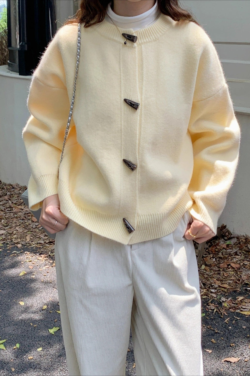 Retro Toggle Short Knit Cardigan