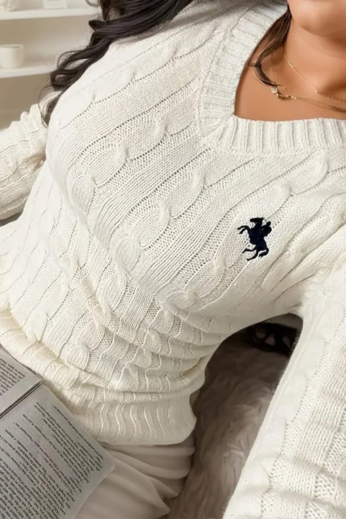Collared Long Sleeve Knitted Sweater