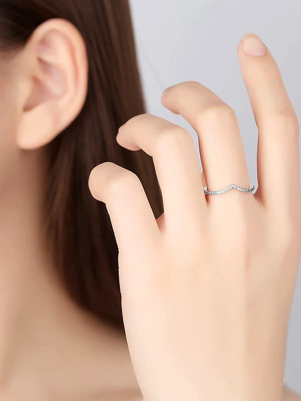 Silver Cubic Zircon Valentine Crystal Ring