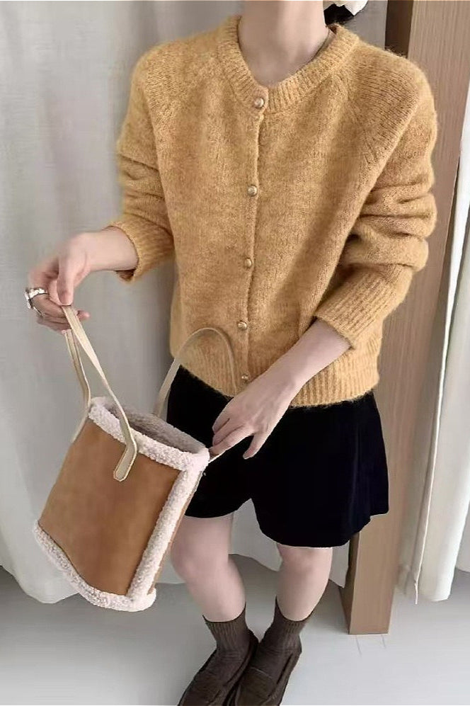 Loose Gentle Plain Knit Cardigan