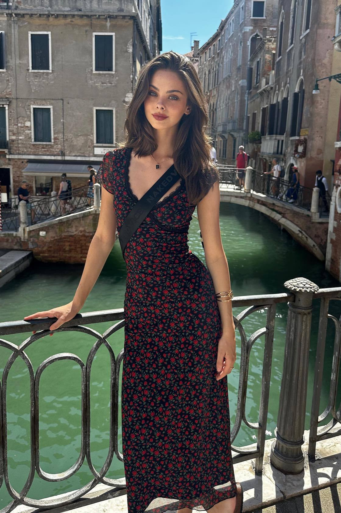 Black Rose V Neck Slim Bodycon Floral Dress