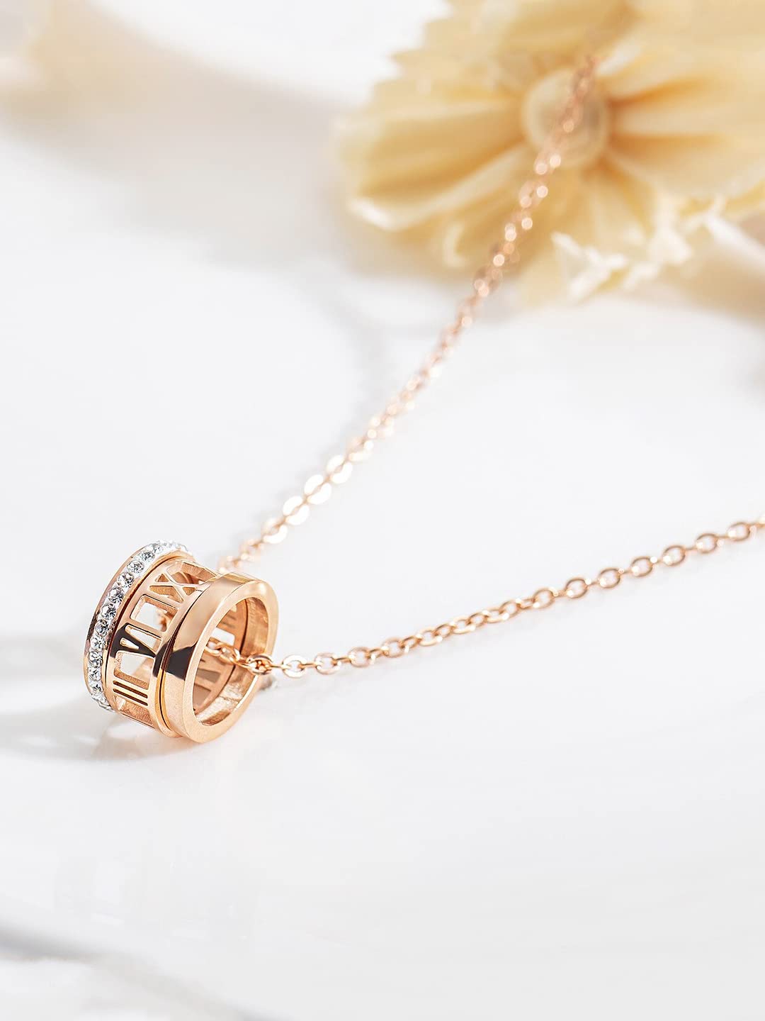 Rose Gold Charm Chain Pendant Ring