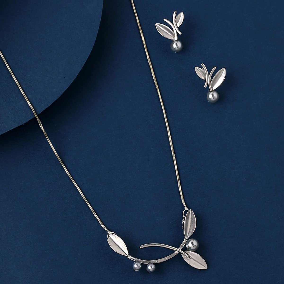 Silver Leaf Drop Chain Earring