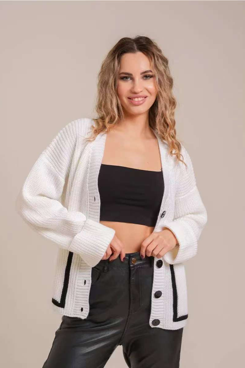 Contrast Pocket V-Neck Knit Cardigan