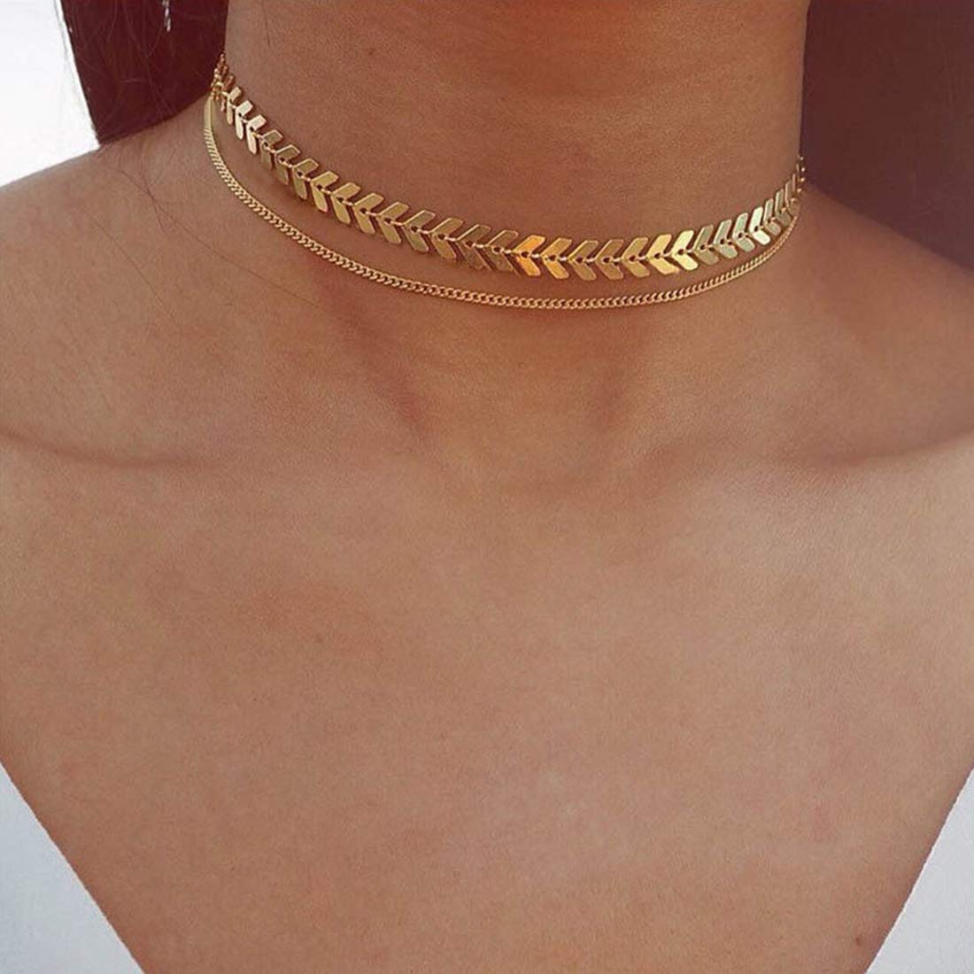 Gold Sequins Fishbone Choker Necklace