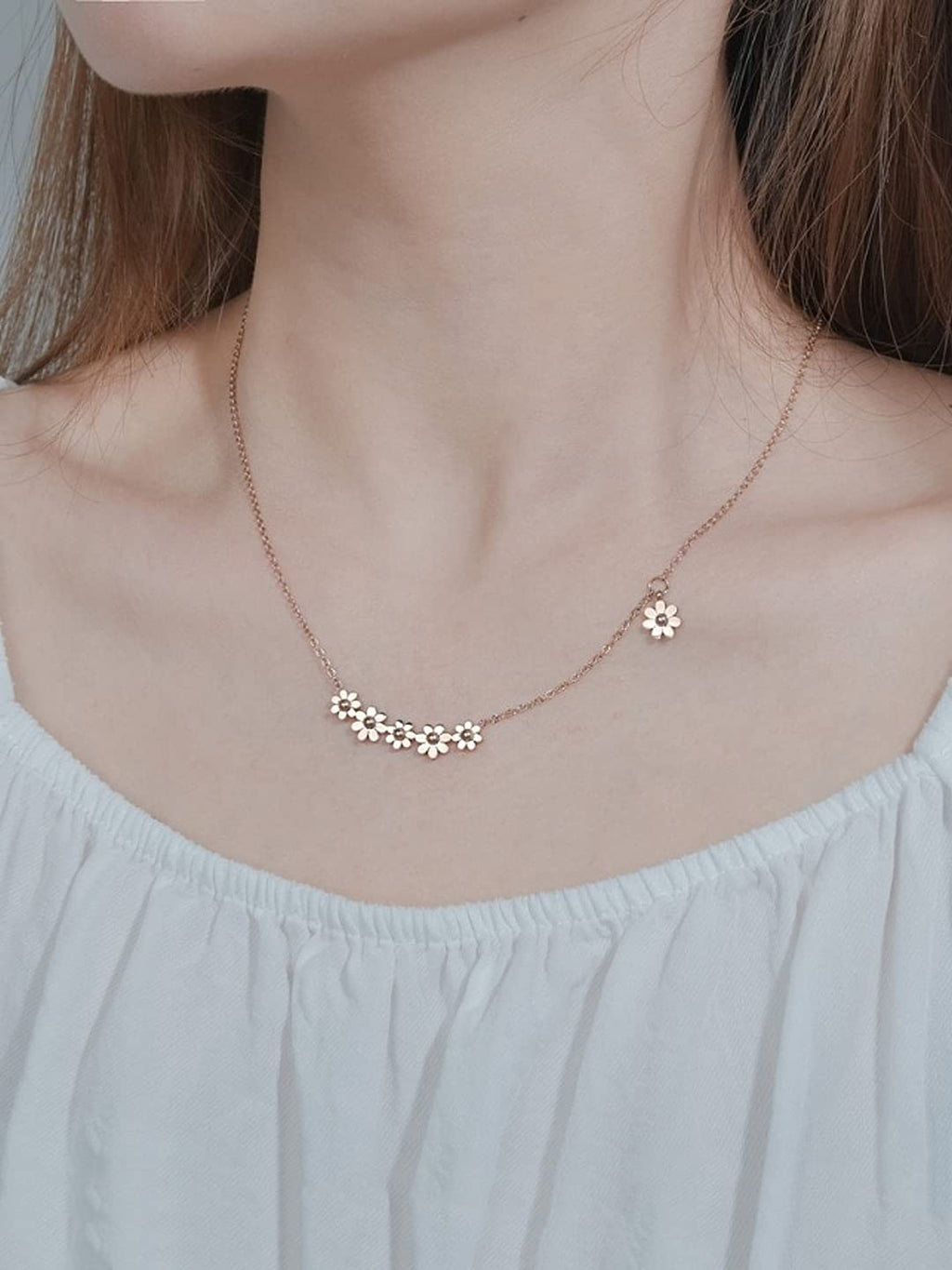 Rose Gold Floral Pendant Necklace