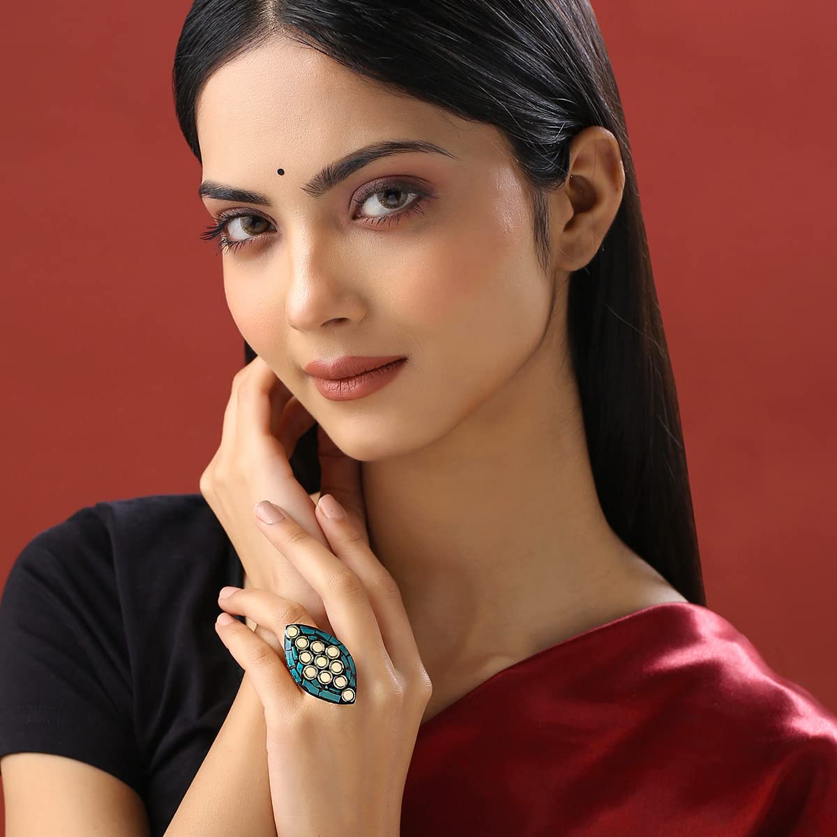 Gold Tone Laac Five Piece Ring