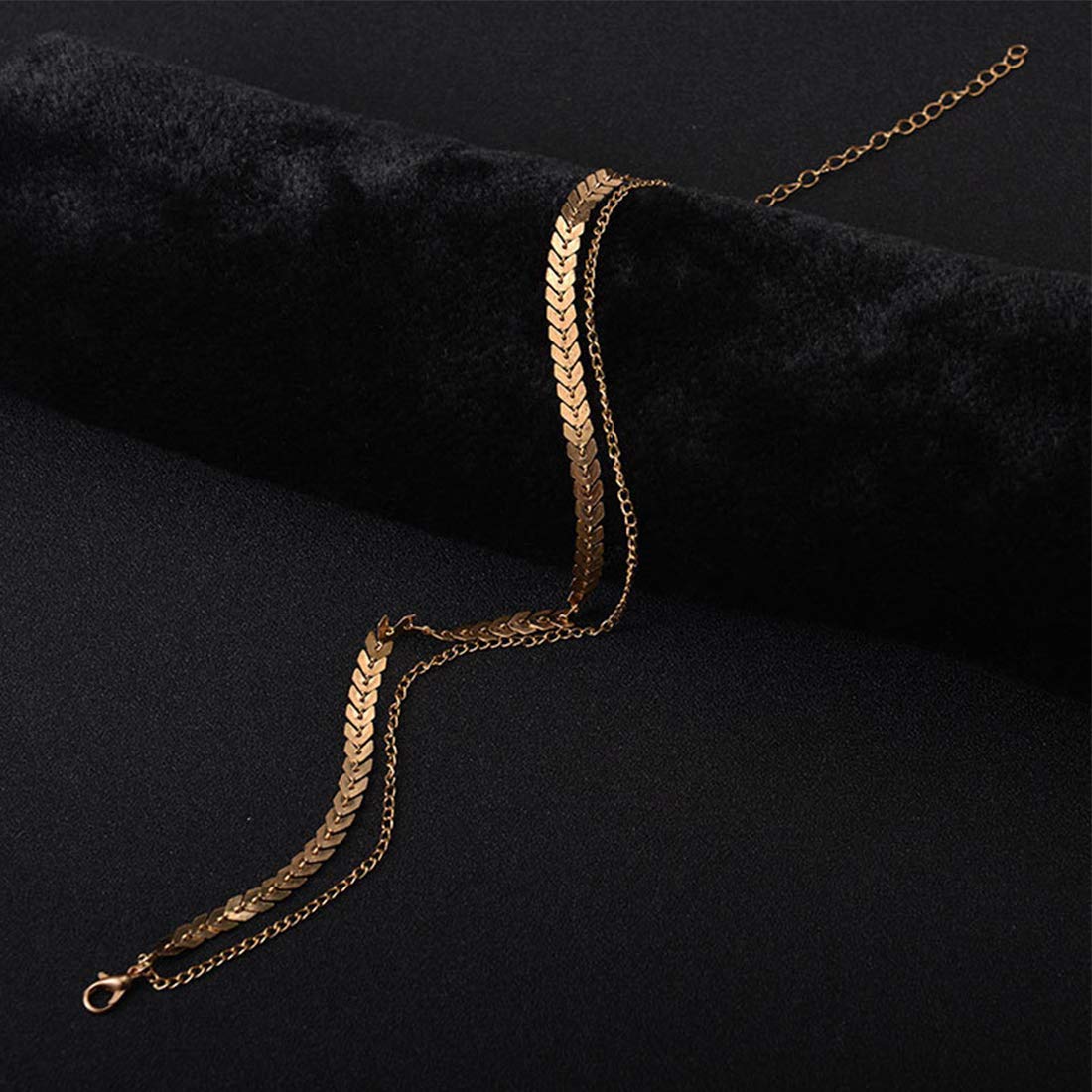 Gold Sequins Fishbone Choker Necklace