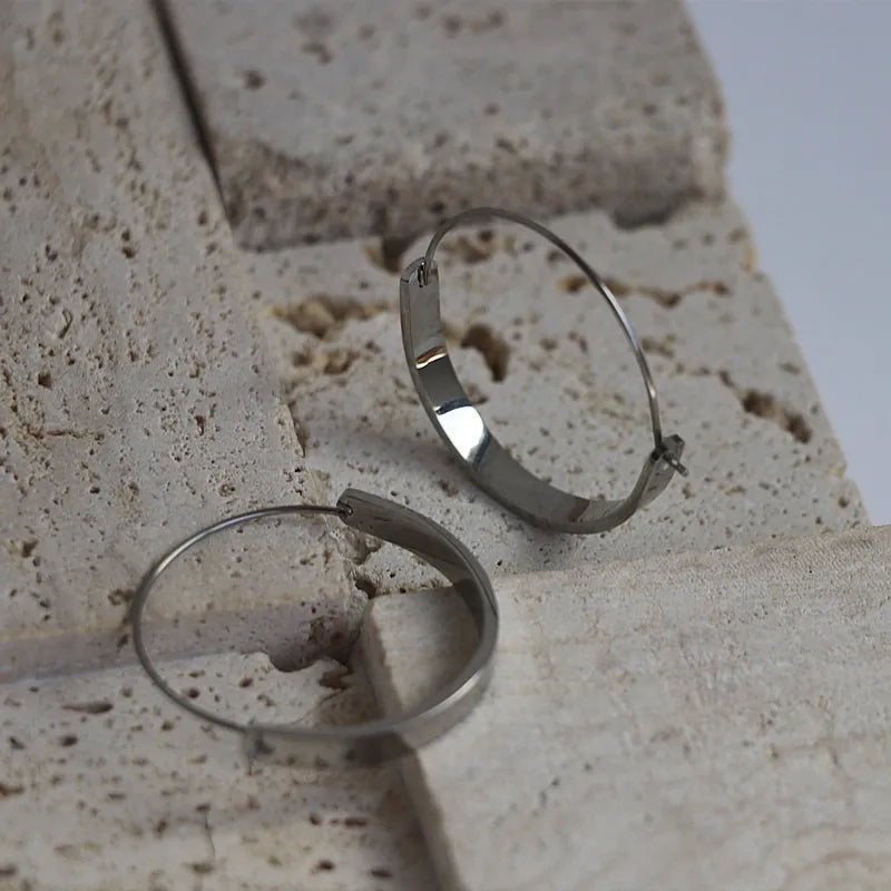 Simple Bar Hoop Earring