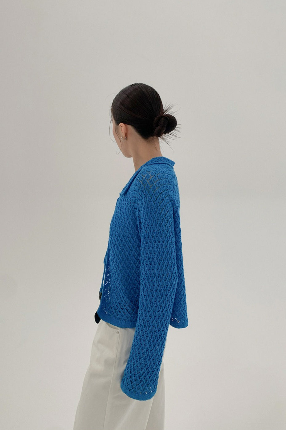 Hollow Collar Tie-Waist Short Knit Cardigan