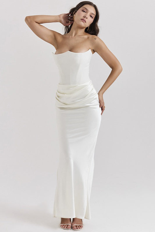 Chic Open Back Waist-Tight Maxi Dress