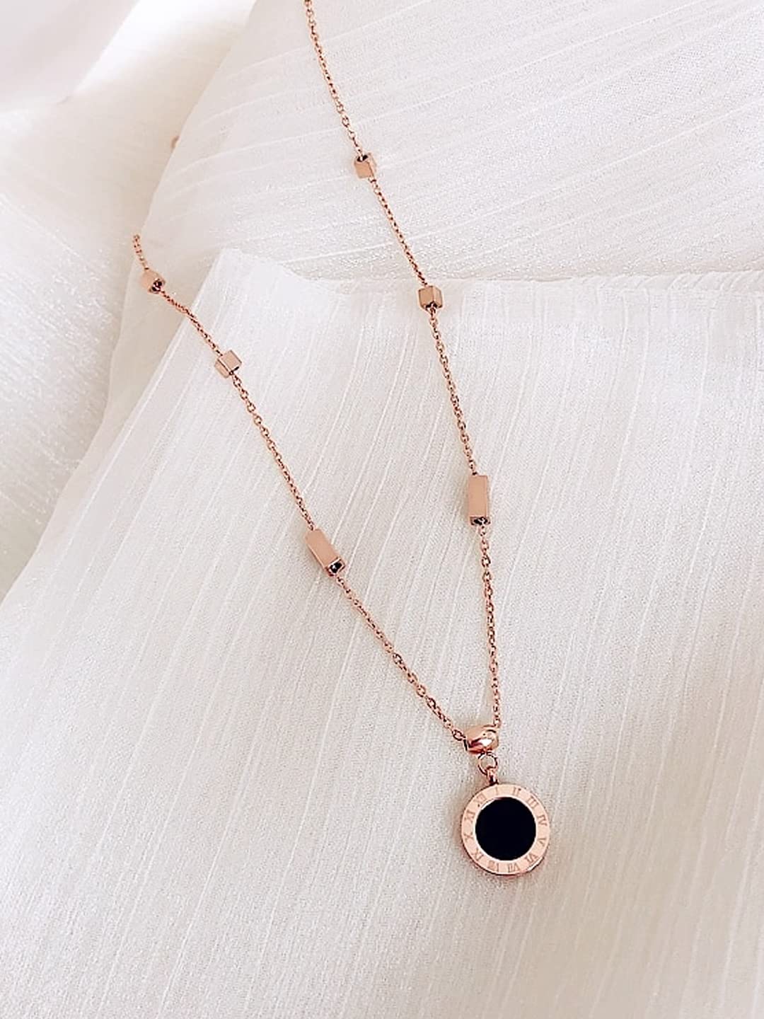 Rose Gold Roman Pendant Chain Necklace