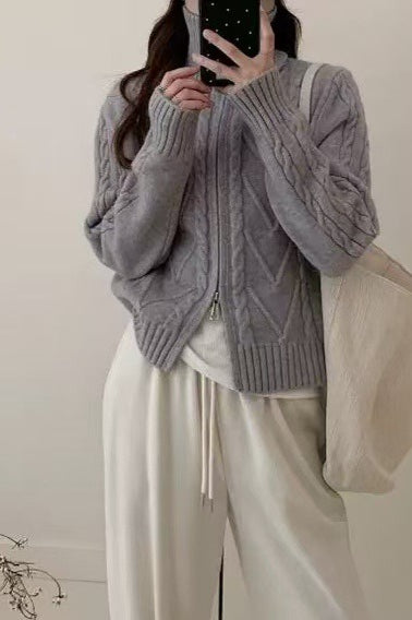 Turtleneck Cable Knit Sweater