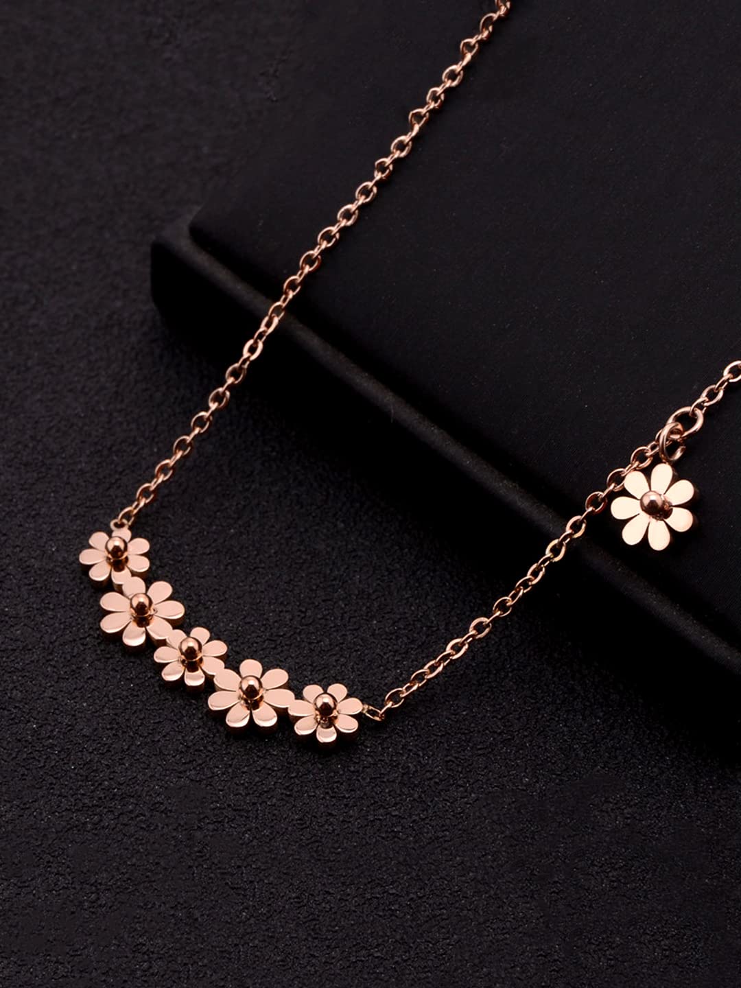 Rose Gold Floral Pendant Necklace
