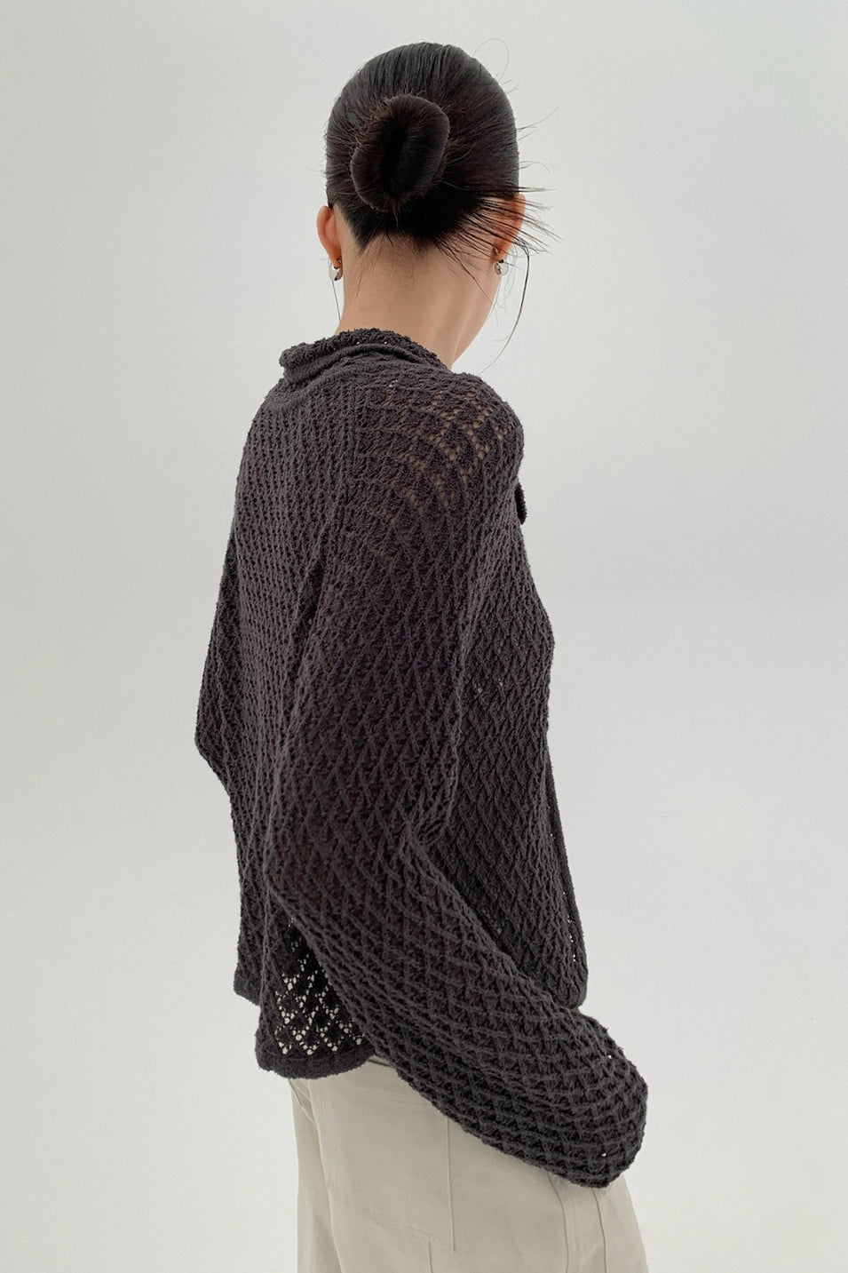 Hollow Collar Tie-Waist Short Knit Cardigan