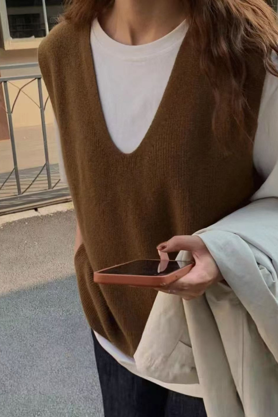 Trendy Sleeveless Knit Sweater