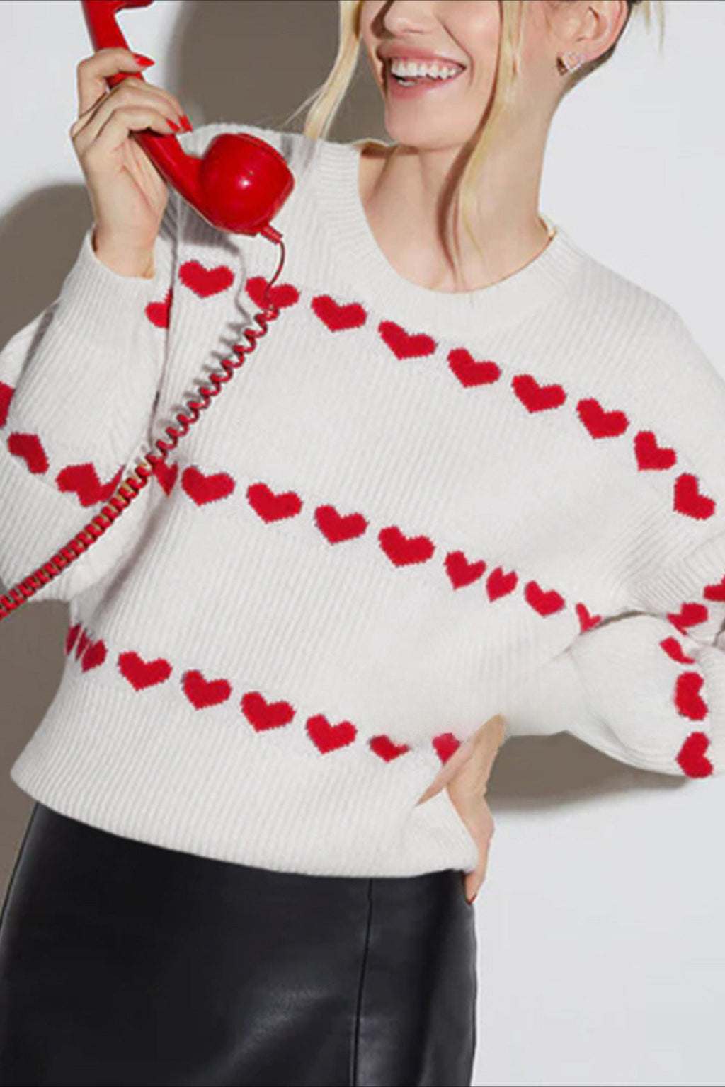 Relaxed Heart Graphic Knit Sweater