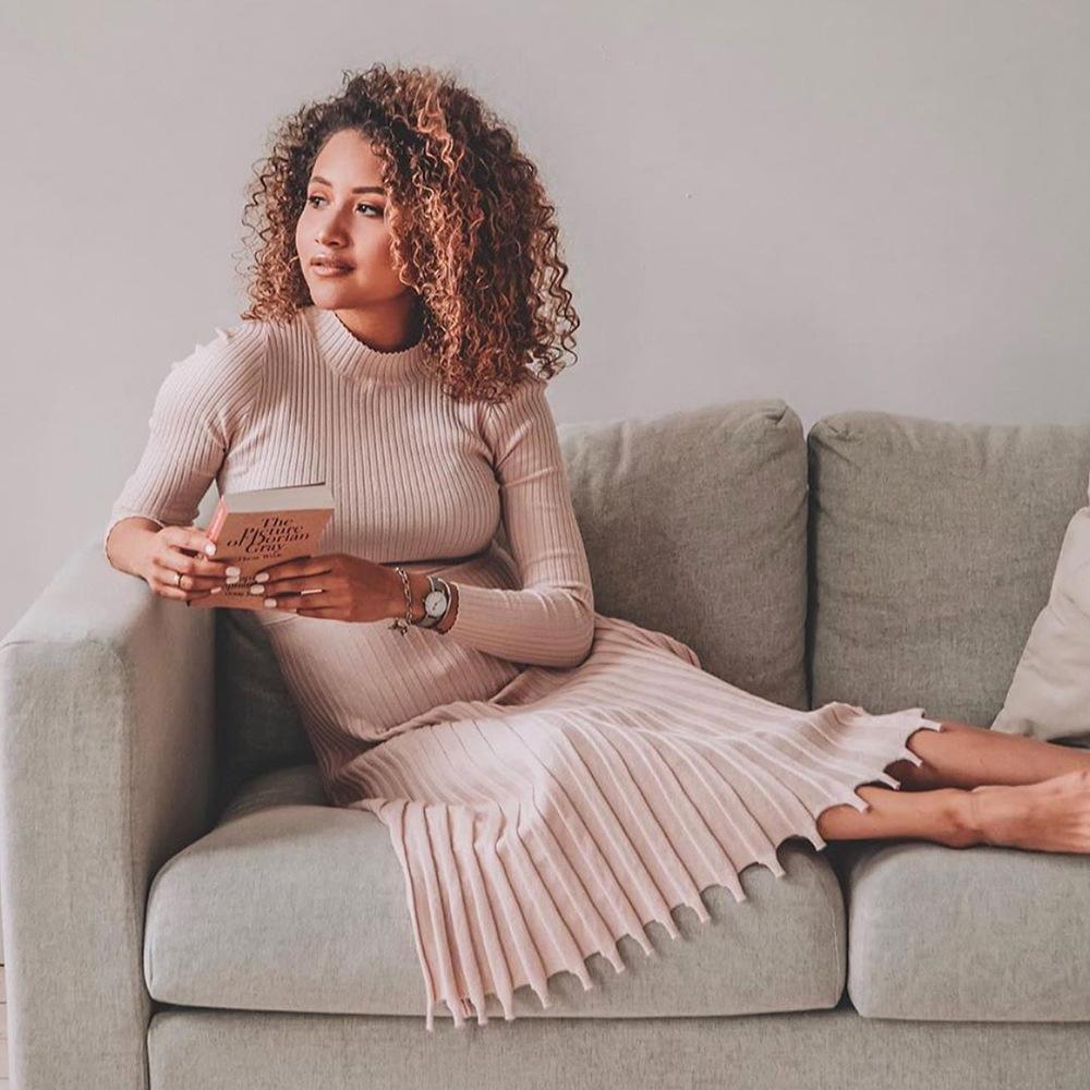 Knitted Long Slim Sleeve Cozy Party Dress