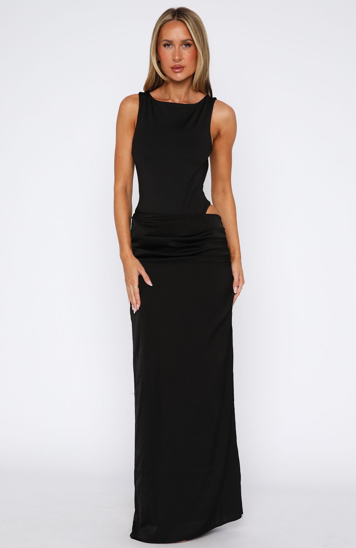 Black Moonlight Muse Elegant Maxi Dress
