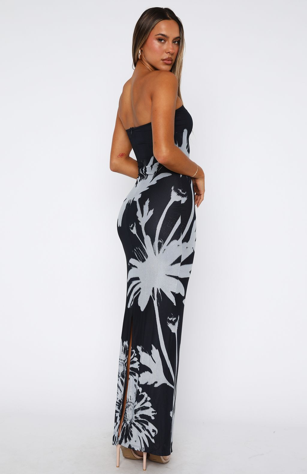 Nocturnal Bloom Elegant Travel Maxi Dress