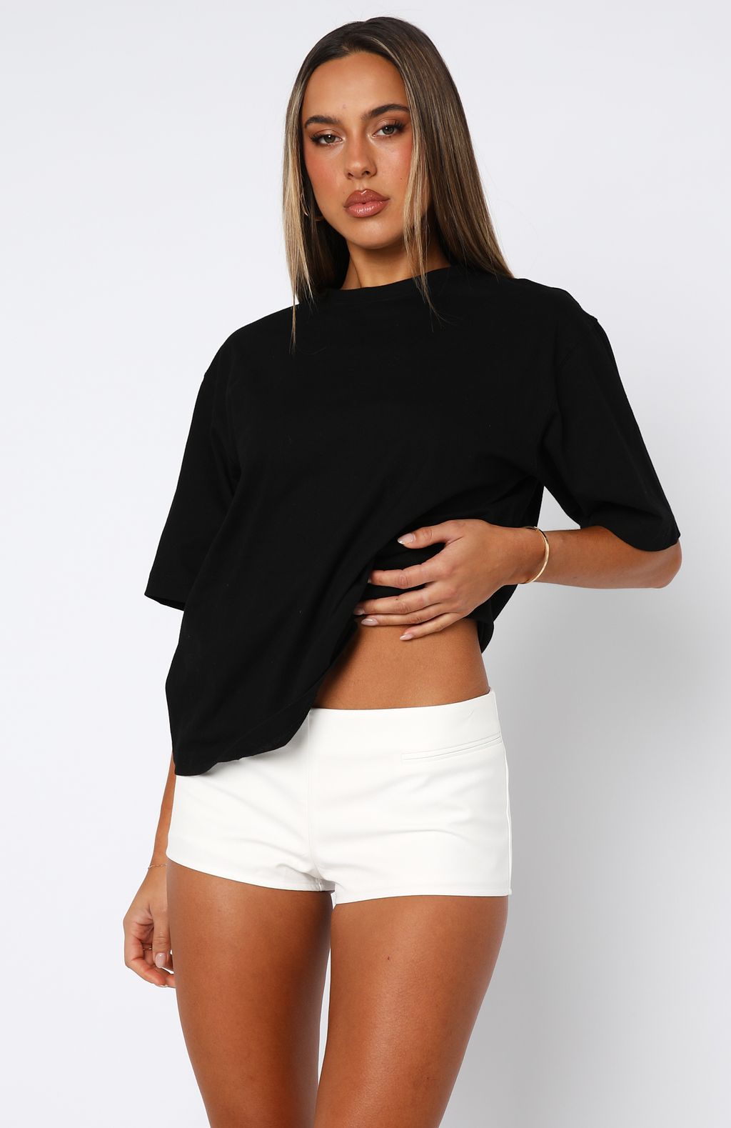 White Don’t Save Her Chic Short