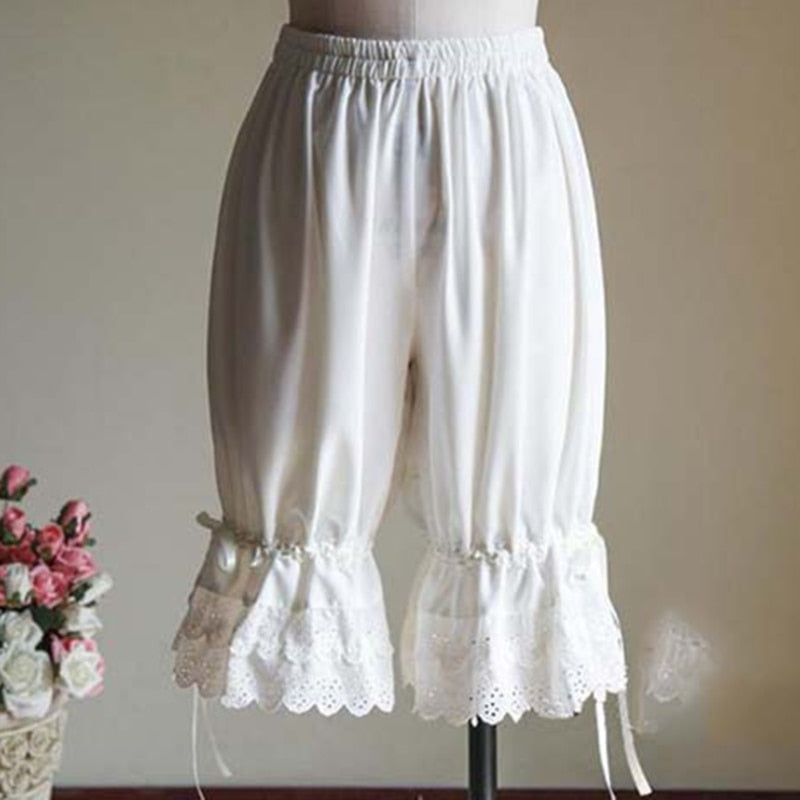 Lace Loose Elastic Casual Comfort Short