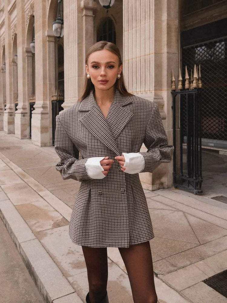 Chic Plaid Pattern Lapel Coat