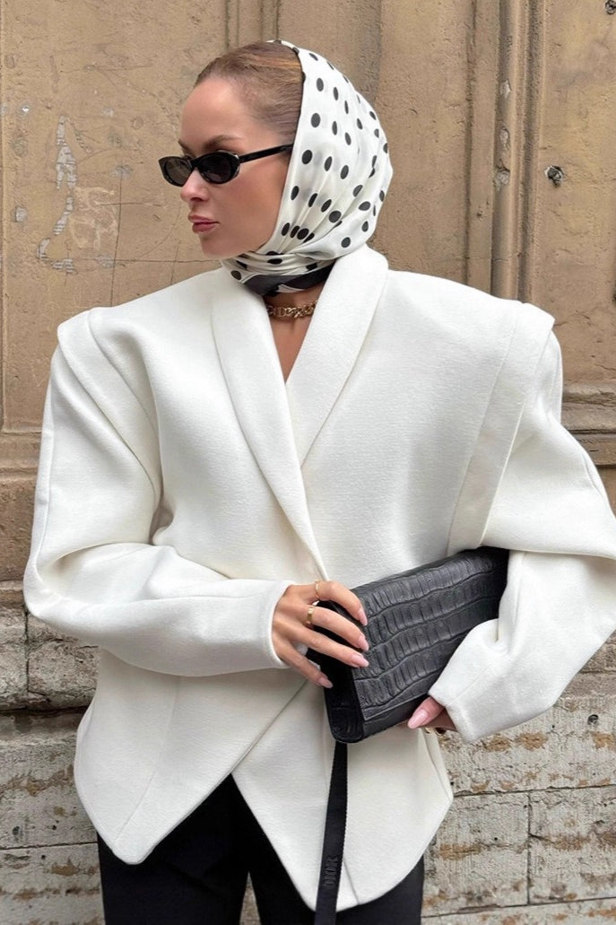 White Wool Thickened Belted Collar Mid Coat
