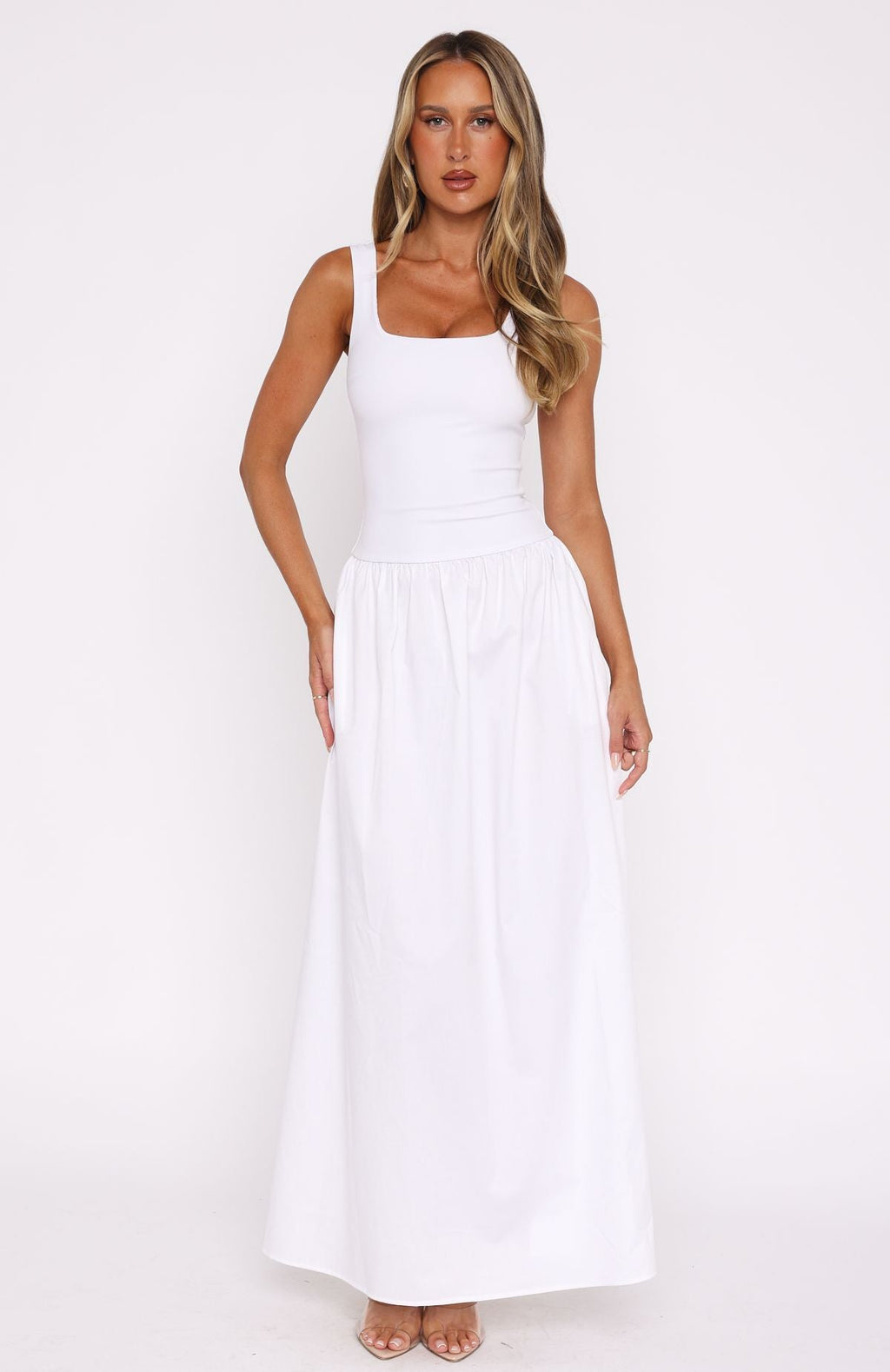 White Summer Delight Sleek Maxi Dress