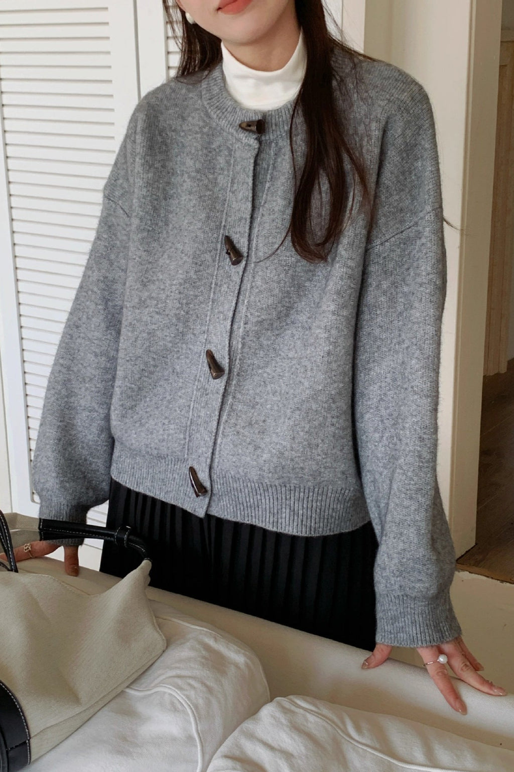 Retro Toggle Short Knit Cardigan