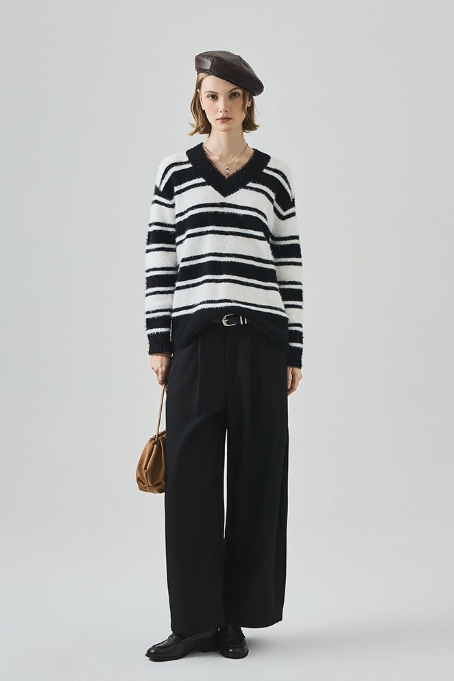 Loose V Neck Knit Sweater