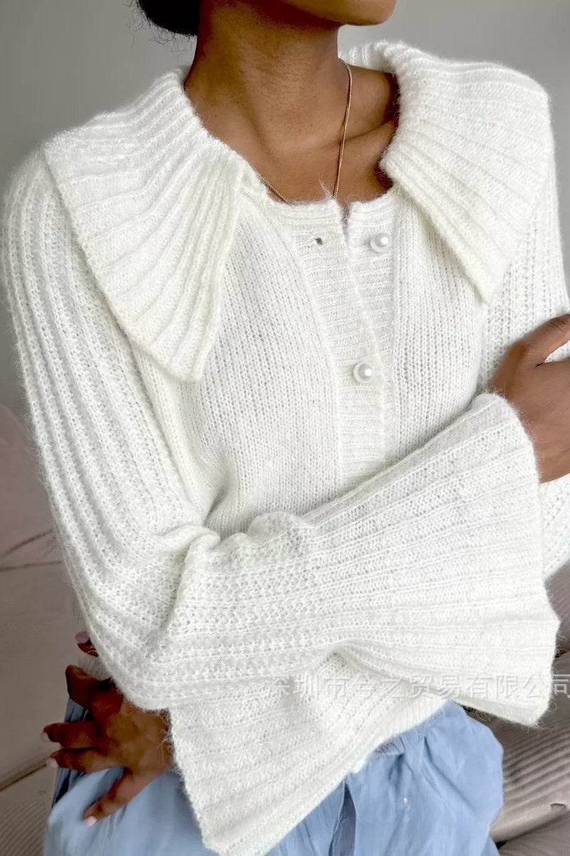 Chic Polo Bell Sleeve Sweater