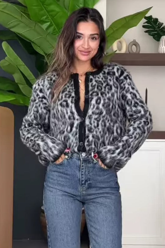 Retro Smooth Leopard Cardigan