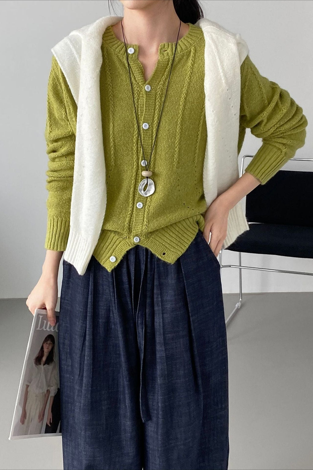 Elegant Wool Knit Cardigan