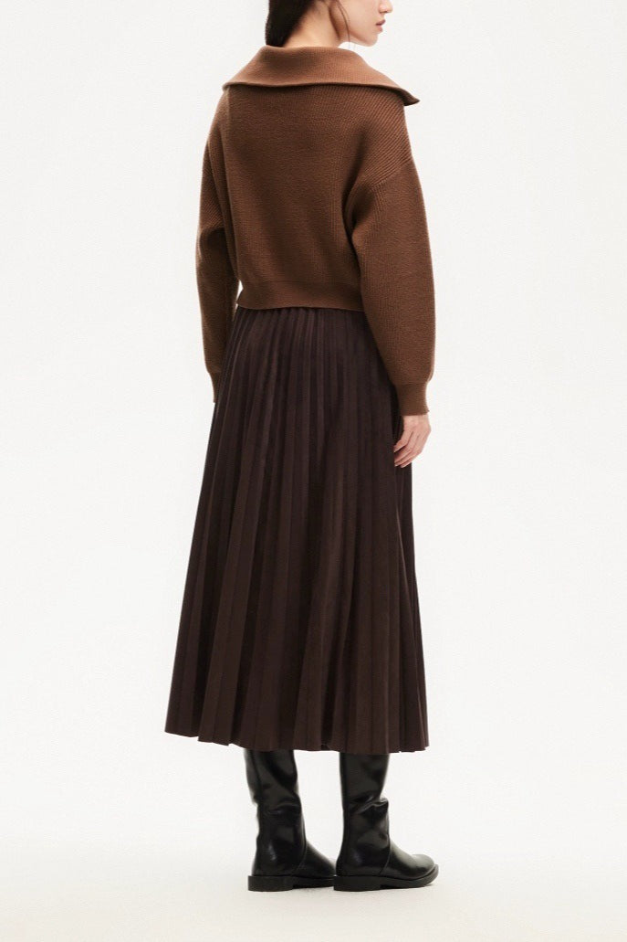 Short Cable Pullover Sweater