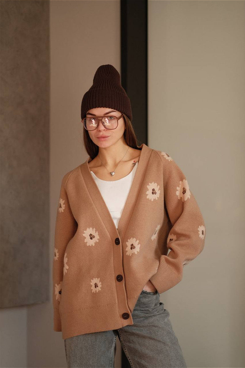 Fluffy Daisy Jacquard V-Neck Cardigan