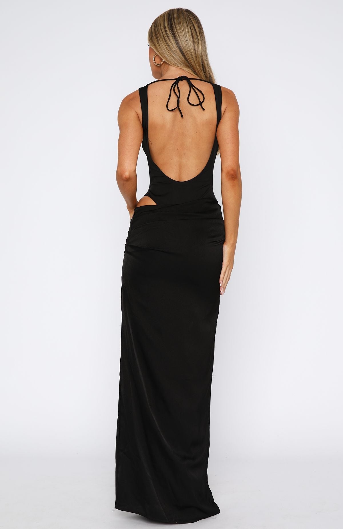Black Moonlight Muse Elegant Maxi Dress