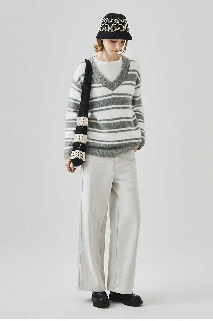 Loose V Neck Knit Sweater