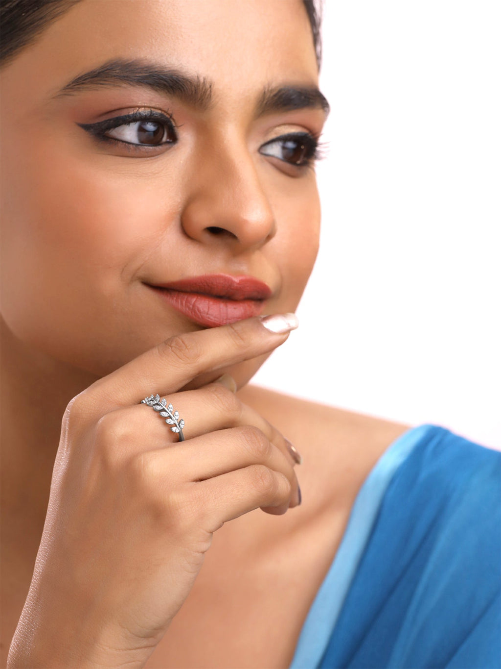Leafy Rhodium Plated Adjustable Ring
