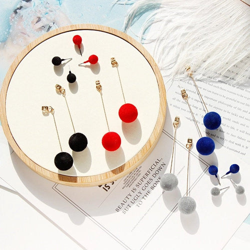 Hanging Ball Dangle Earring