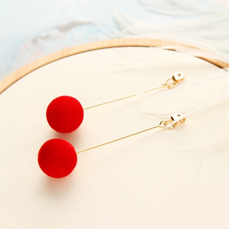 Hanging Ball Dangle Earring
