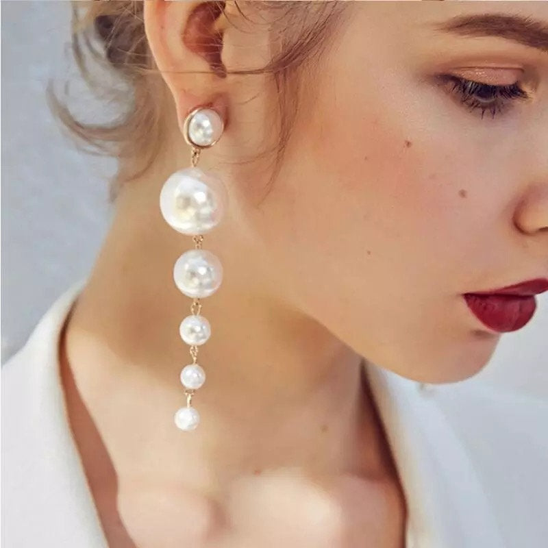 Long Bold Pearl Earring
